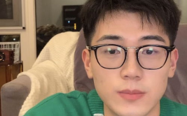 直播吃瓜事件网红叫什么,揭秘网红“瓜王”的成名之路